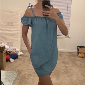 NWOT AEROPOSTALE off shoulder dress